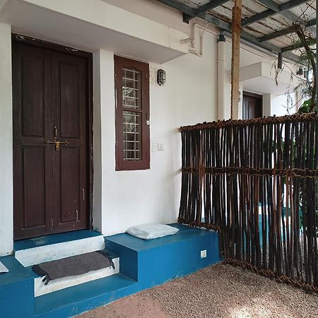 Hostel Calaila 瓦尔卡拉 外观 照片