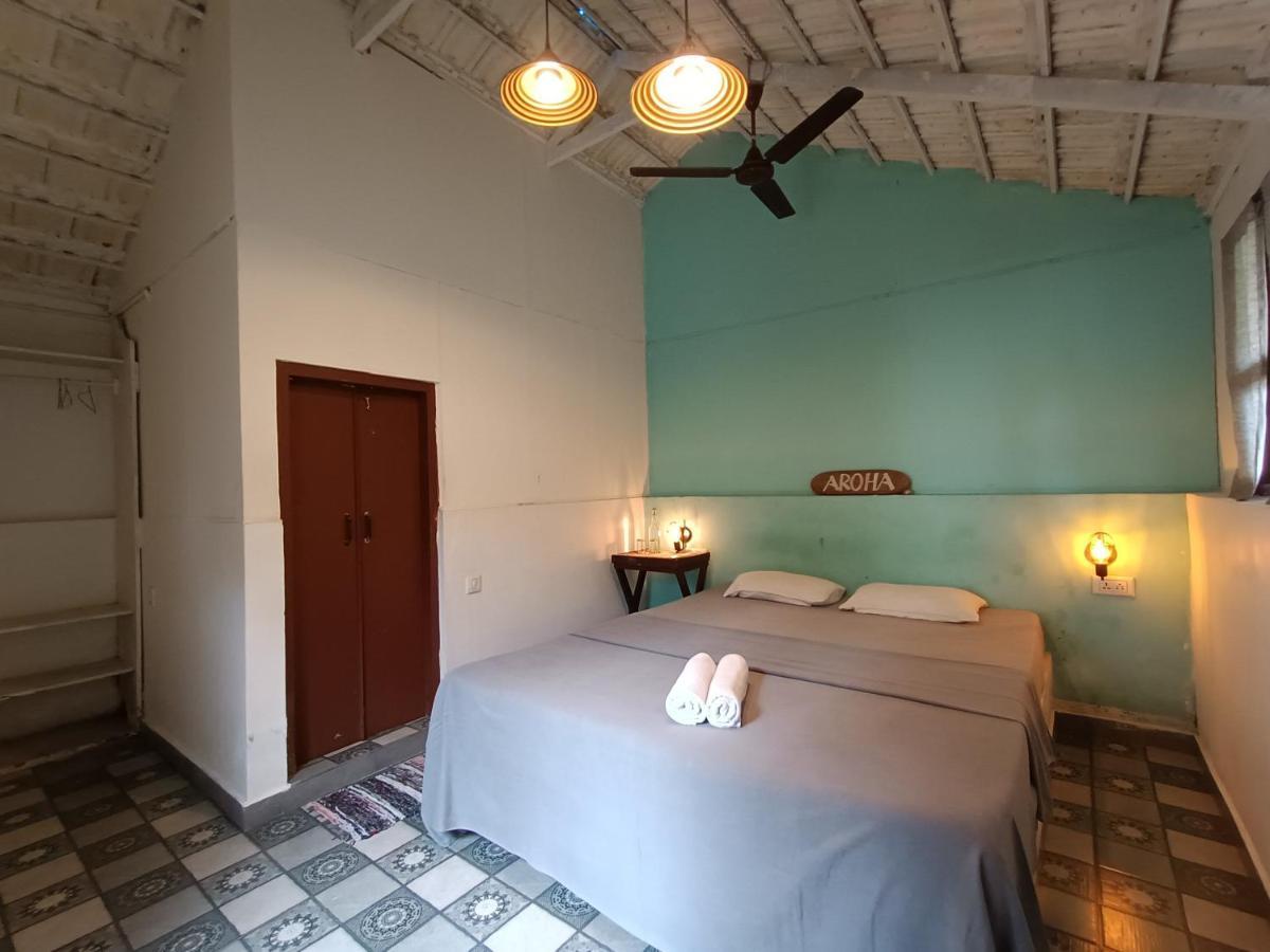 Hostel Calaila 瓦尔卡拉 外观 照片