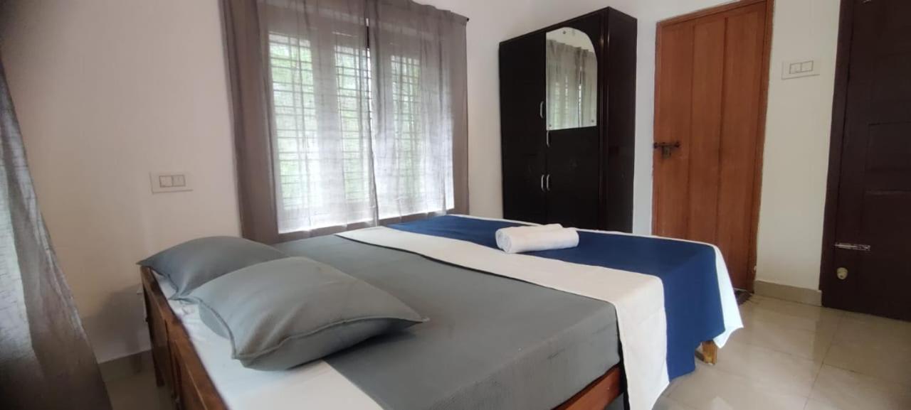 Hostel Calaila 瓦尔卡拉 外观 照片