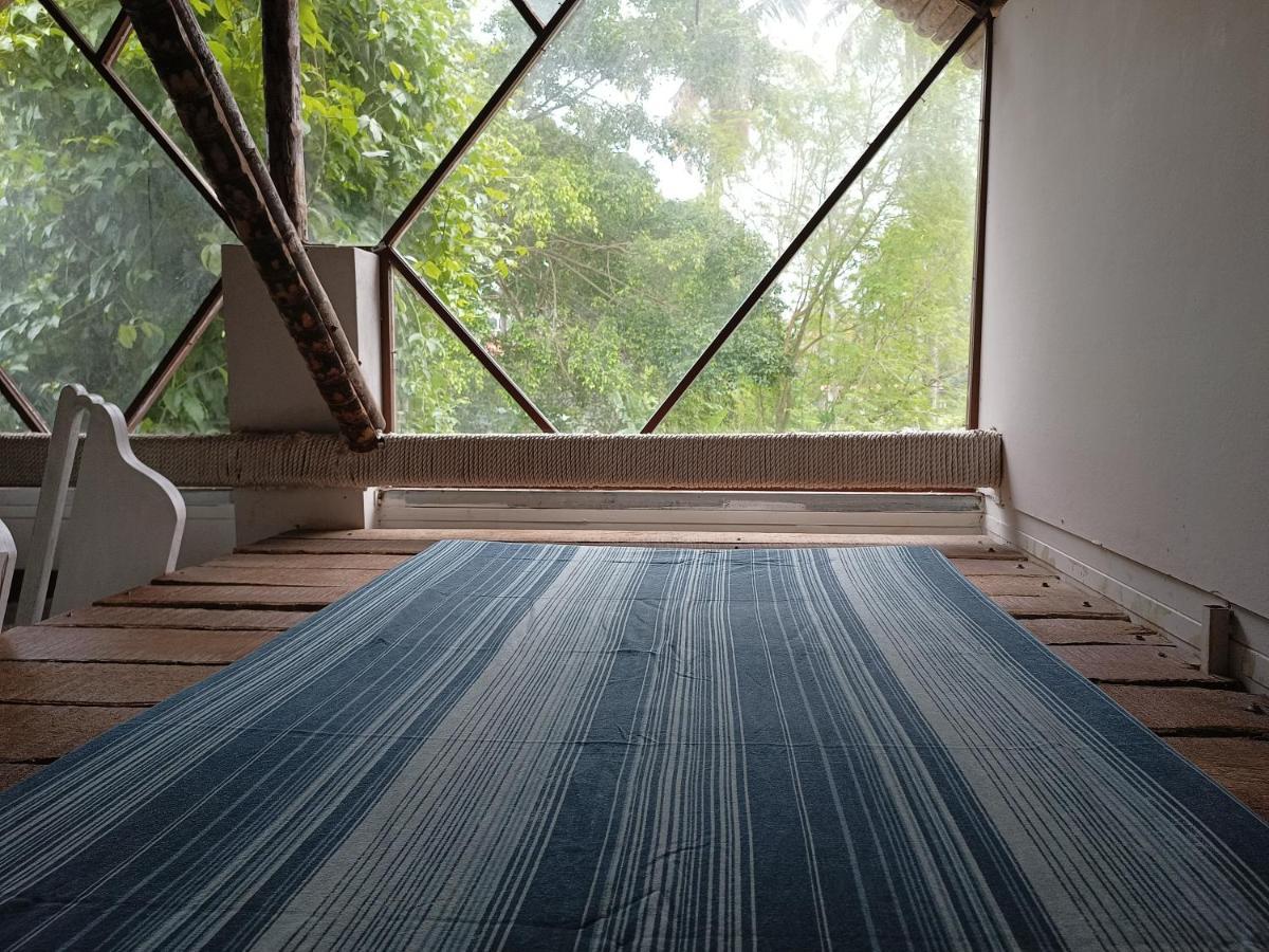 Hostel Calaila 瓦尔卡拉 外观 照片