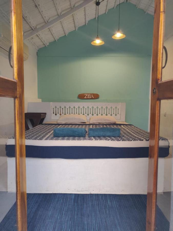 Hostel Calaila 瓦尔卡拉 外观 照片