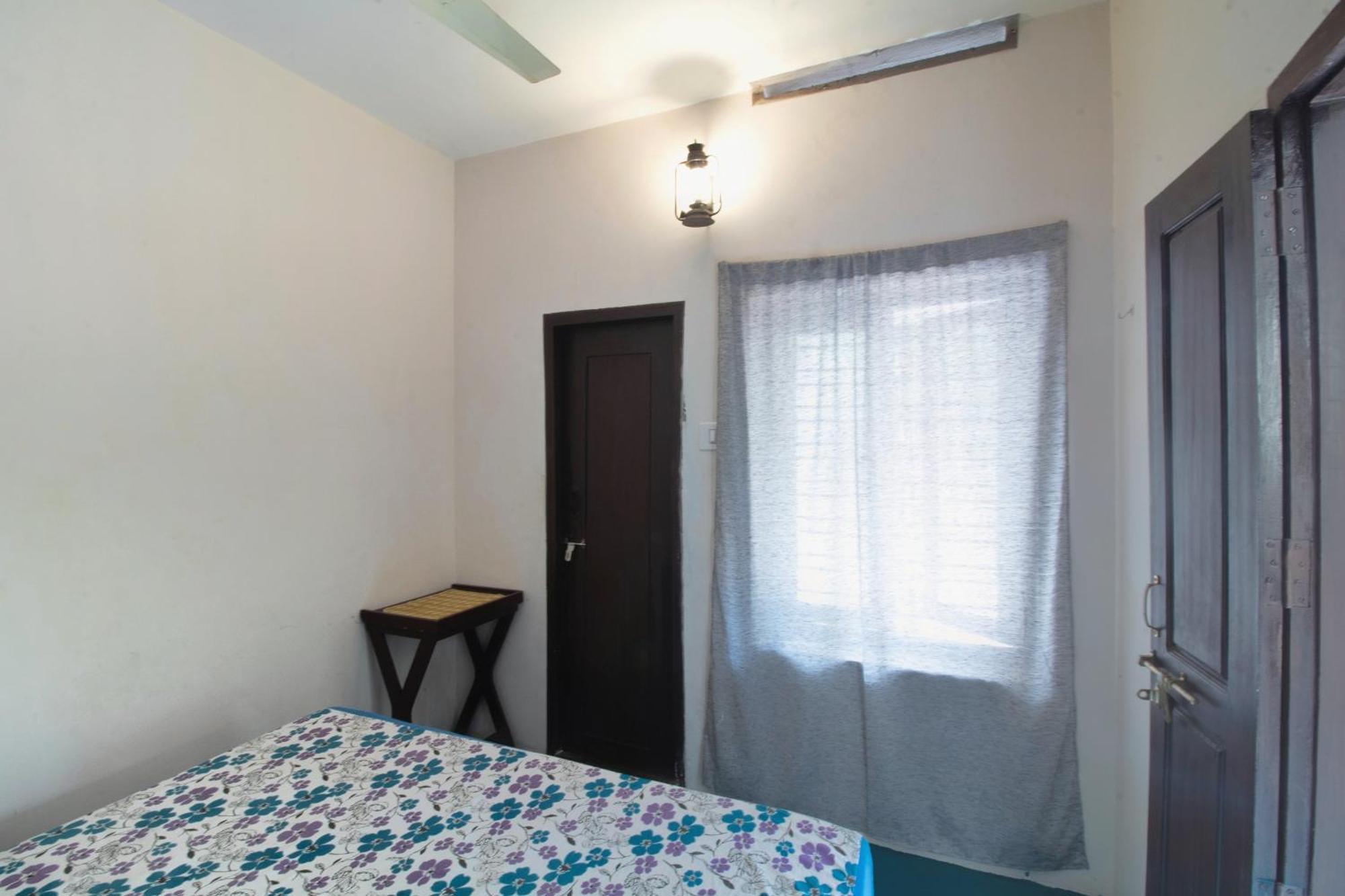 Hostel Calaila 瓦尔卡拉 外观 照片