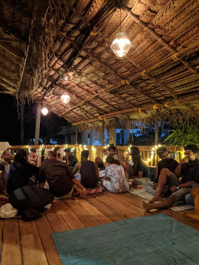 Hostel Calaila 瓦尔卡拉 外观 照片