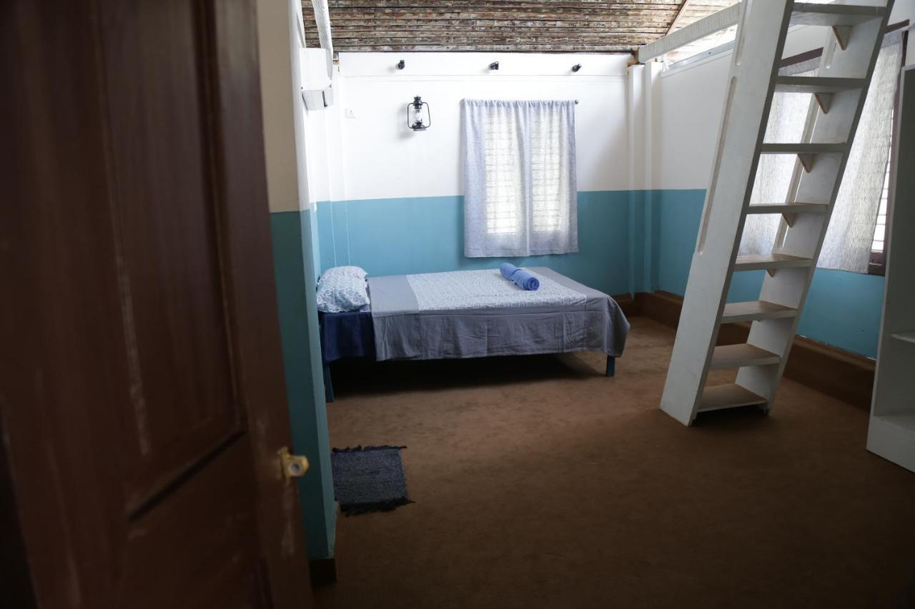 Hostel Calaila 瓦尔卡拉 外观 照片